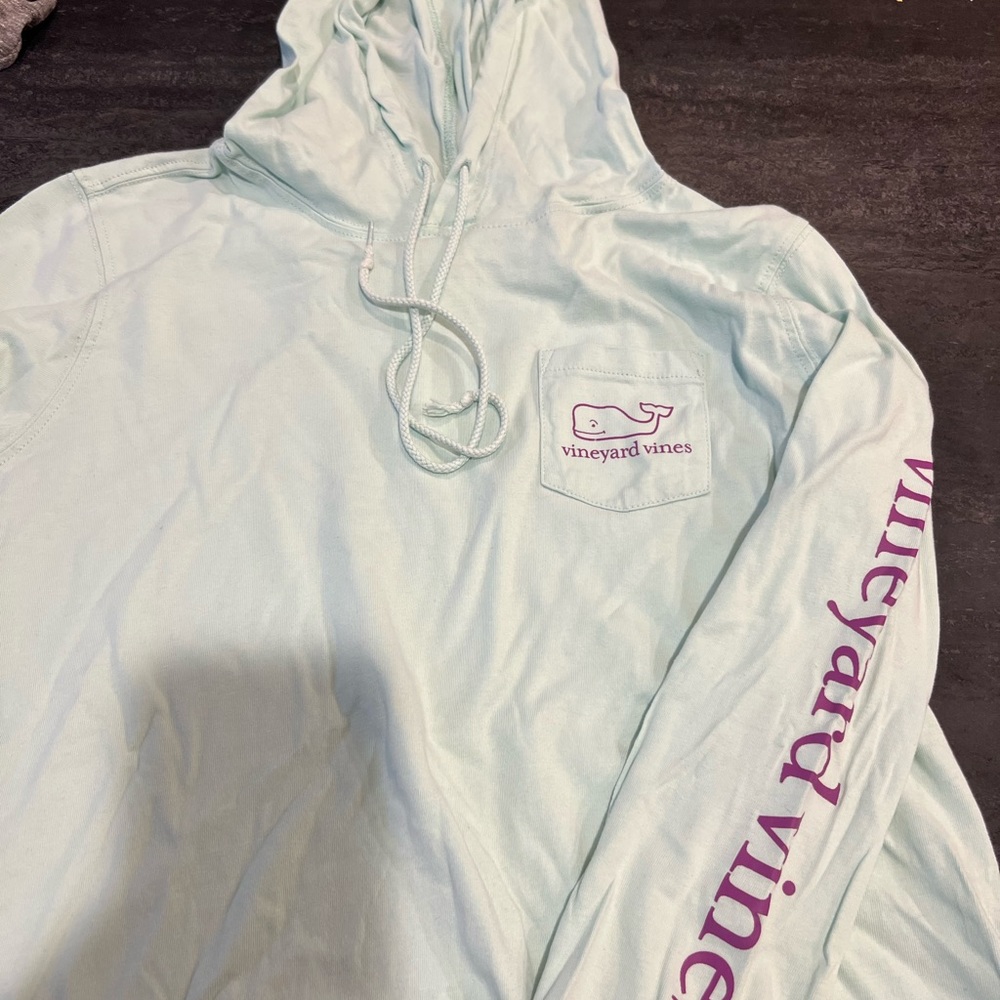 Authentic Vineyard Vines hooded T-shirt
